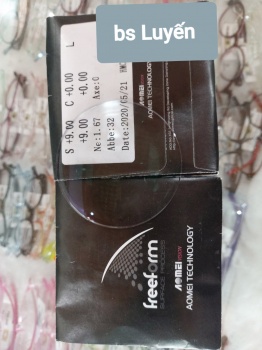 Mắt kính  mỏng 1.67